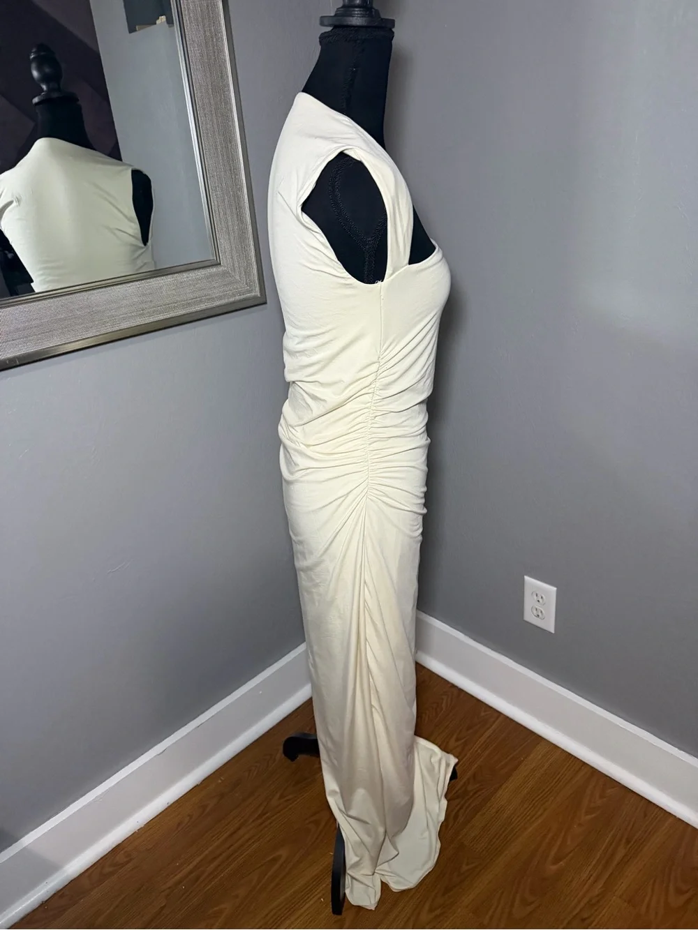 Abercrombie & Fitch Ava Cream Knit Maxi Side Ruching & Slit Medium